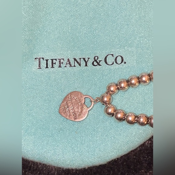 AUTHENTIC Tiffany & Co. Return to Tiffany Bracelet. - Picture 7 of 7